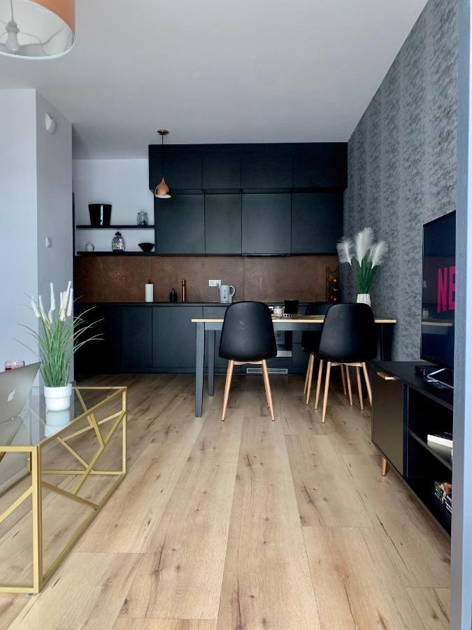 Apartament Drewnowska Przy Manufakturze Łódź Buitenkant foto